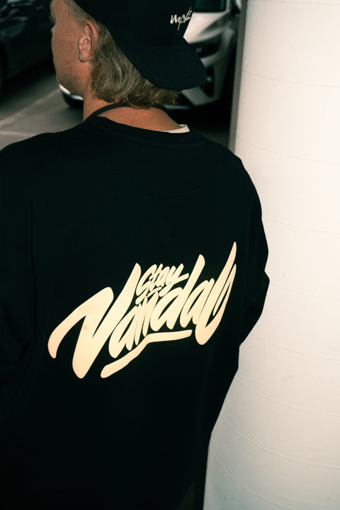 Vandal Crewneck Unisex